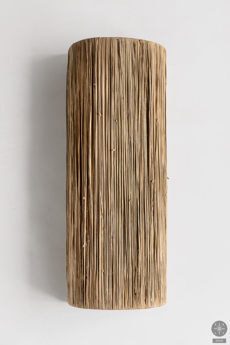 Raffia wall lamp shade