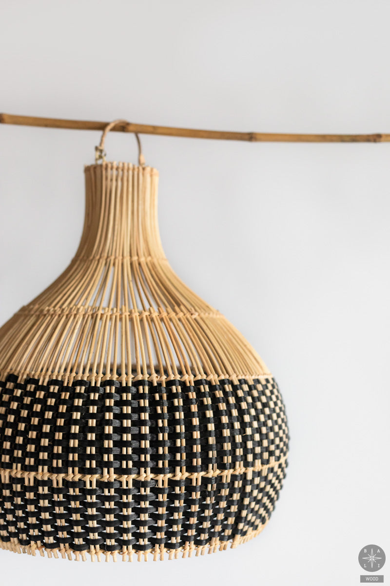 Rattan lamp