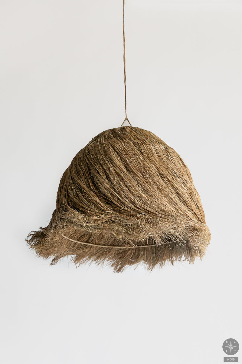 Lampshade made of pampas grass