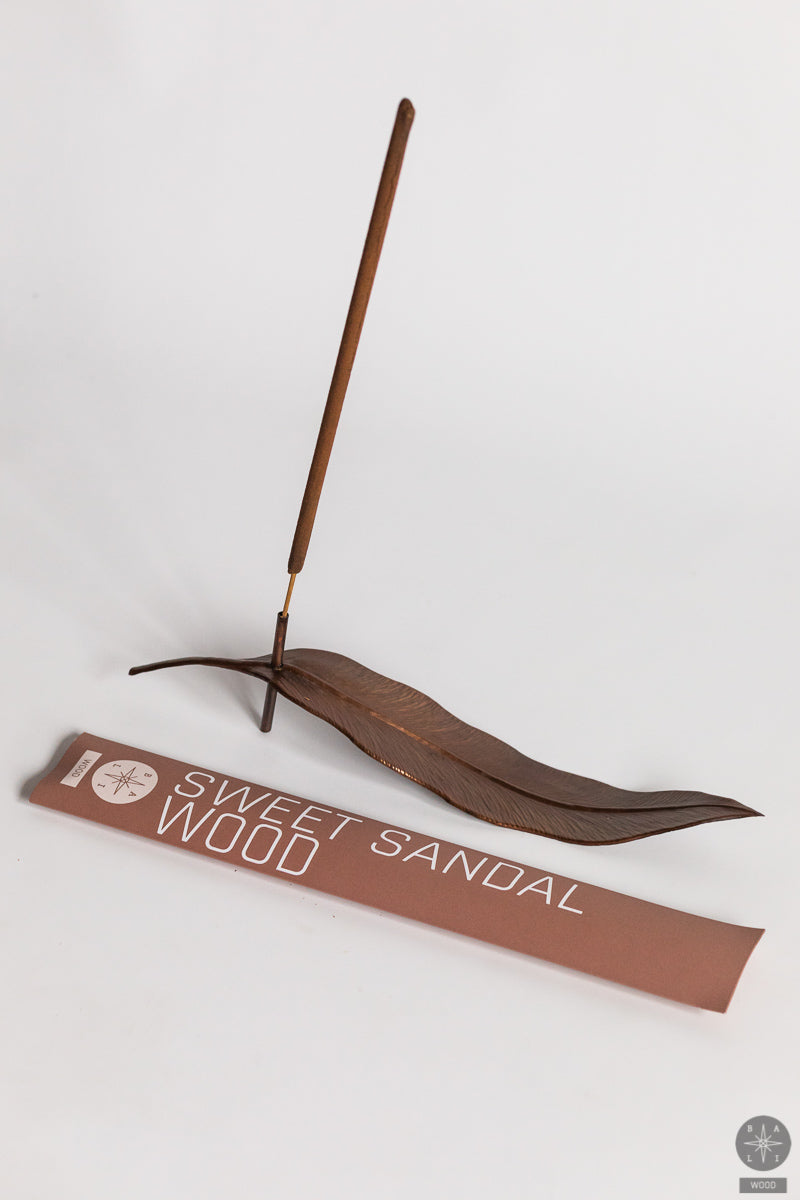 Sweet sandalwood incense