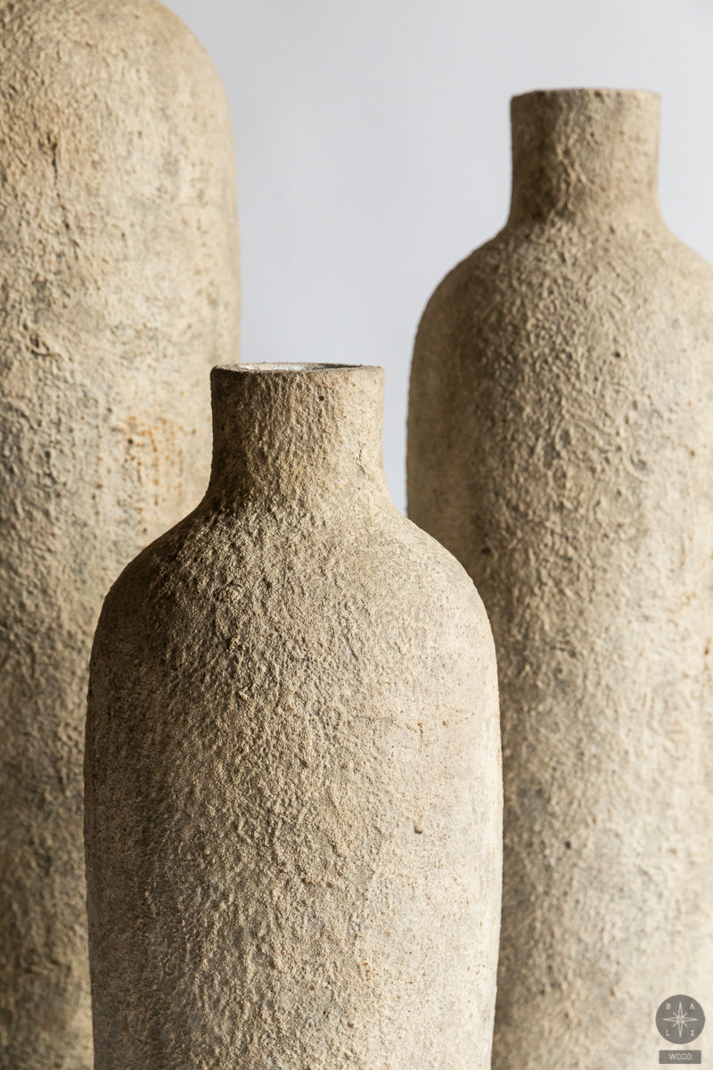 Decorative vase made of concrete