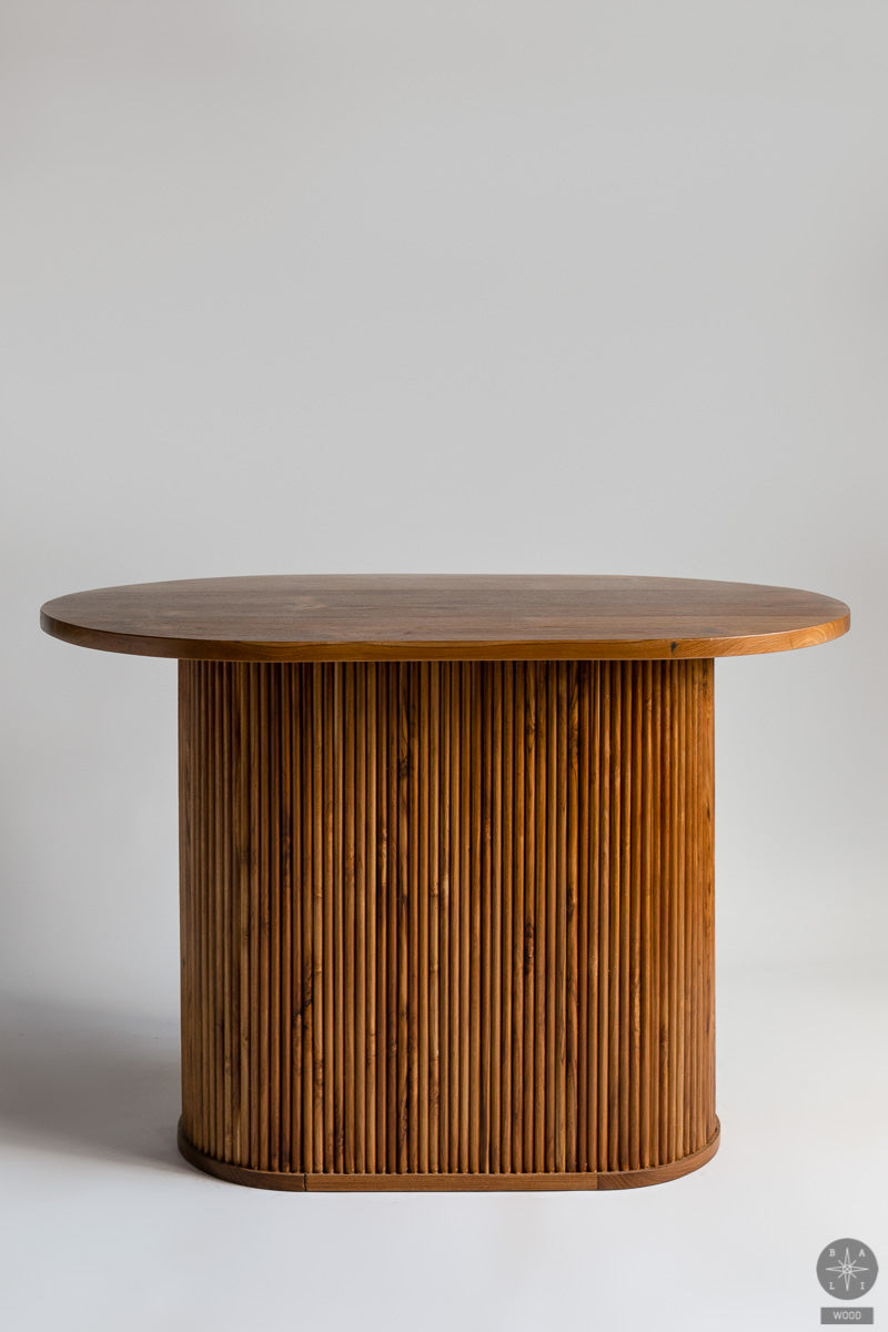 Teak wood table (defective item)