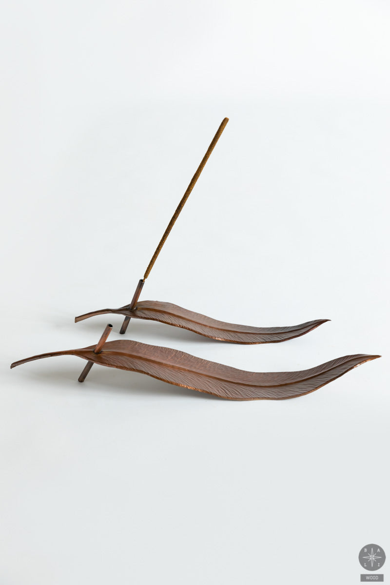 Leaf-shaped copper incense burner