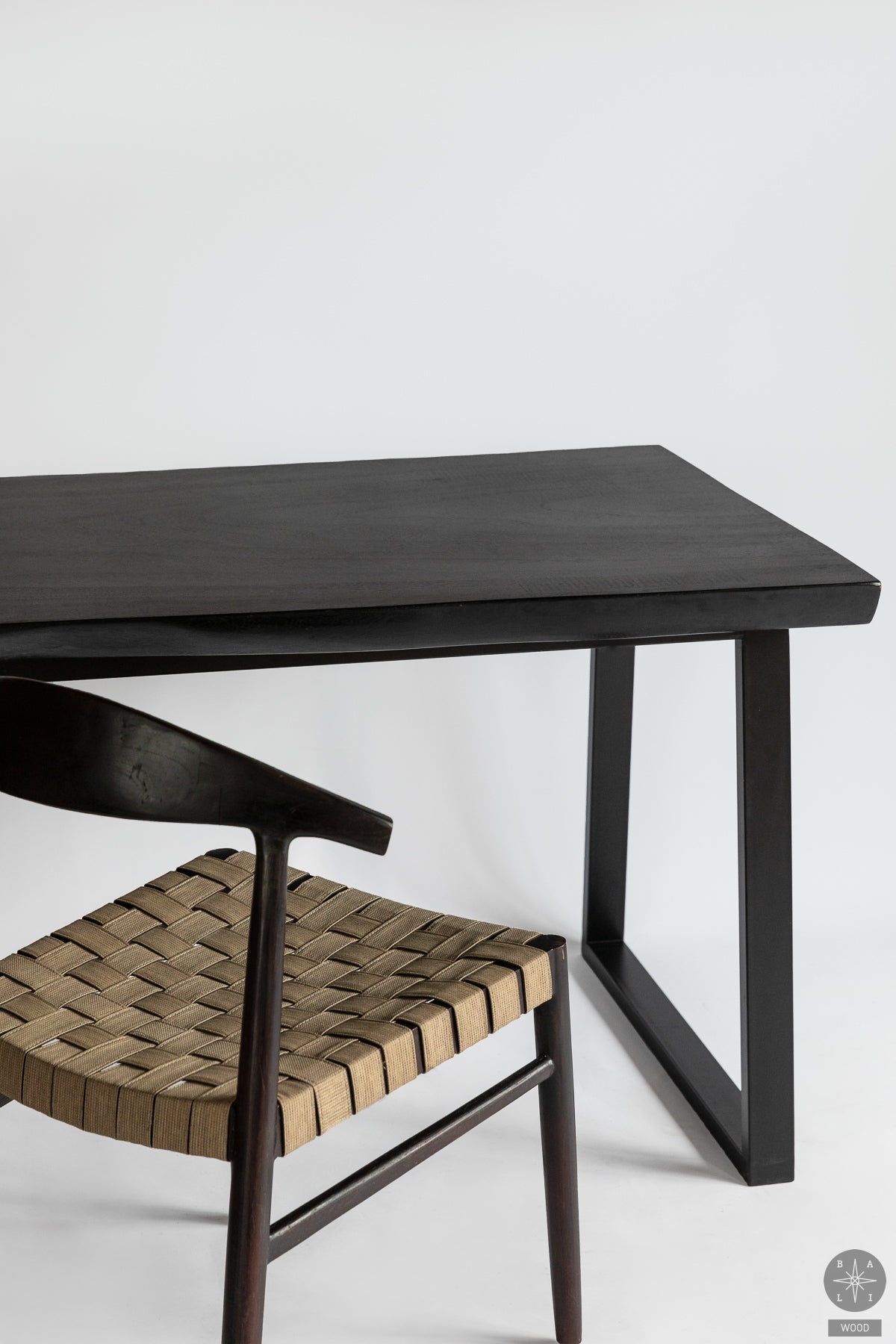 Dining table made of suar wood