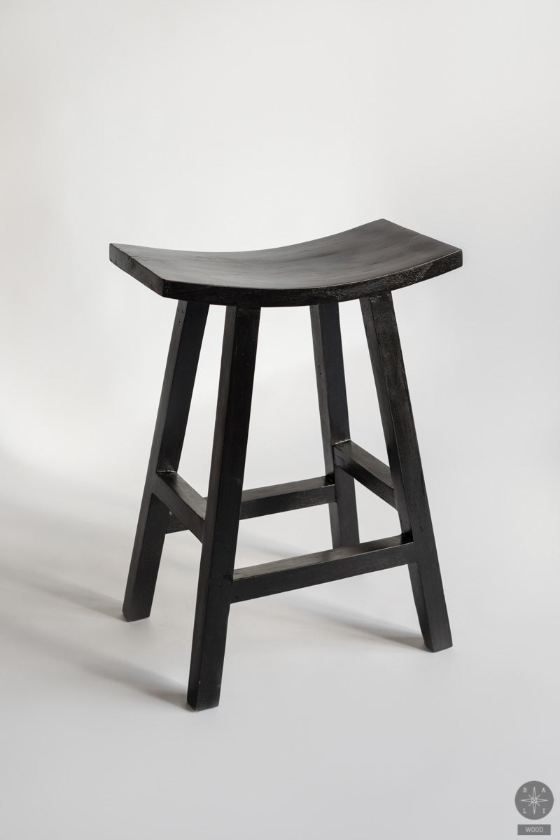 Japanese-style half-bar chair