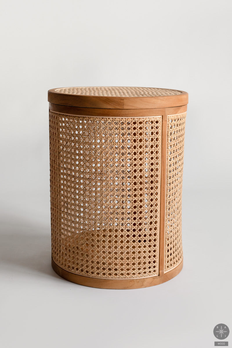 Rattan box with teak wood