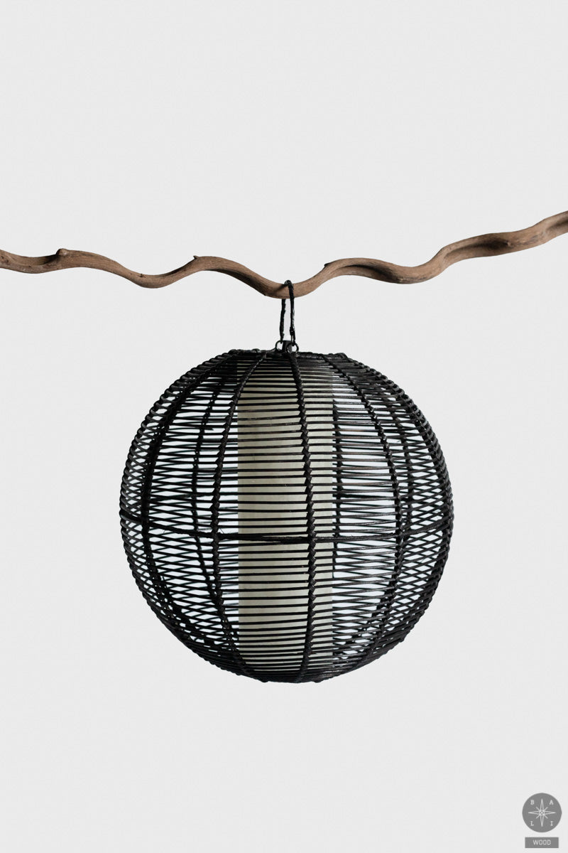 Rattan lampshade