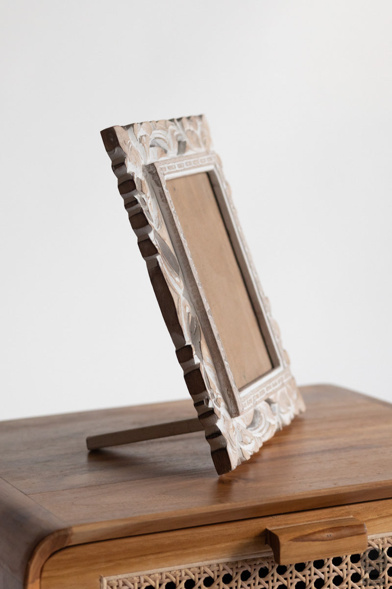 Photo frame made of wood