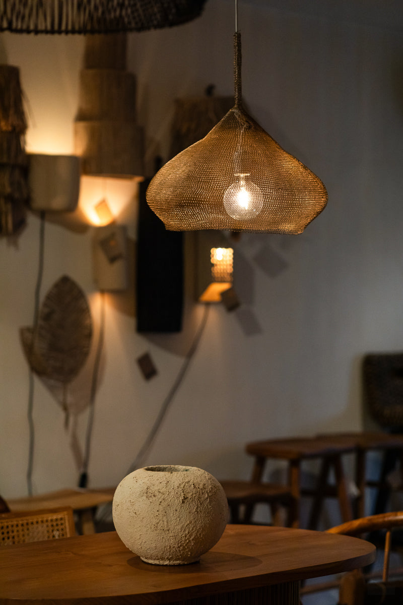 Braided stainless steel lampshade