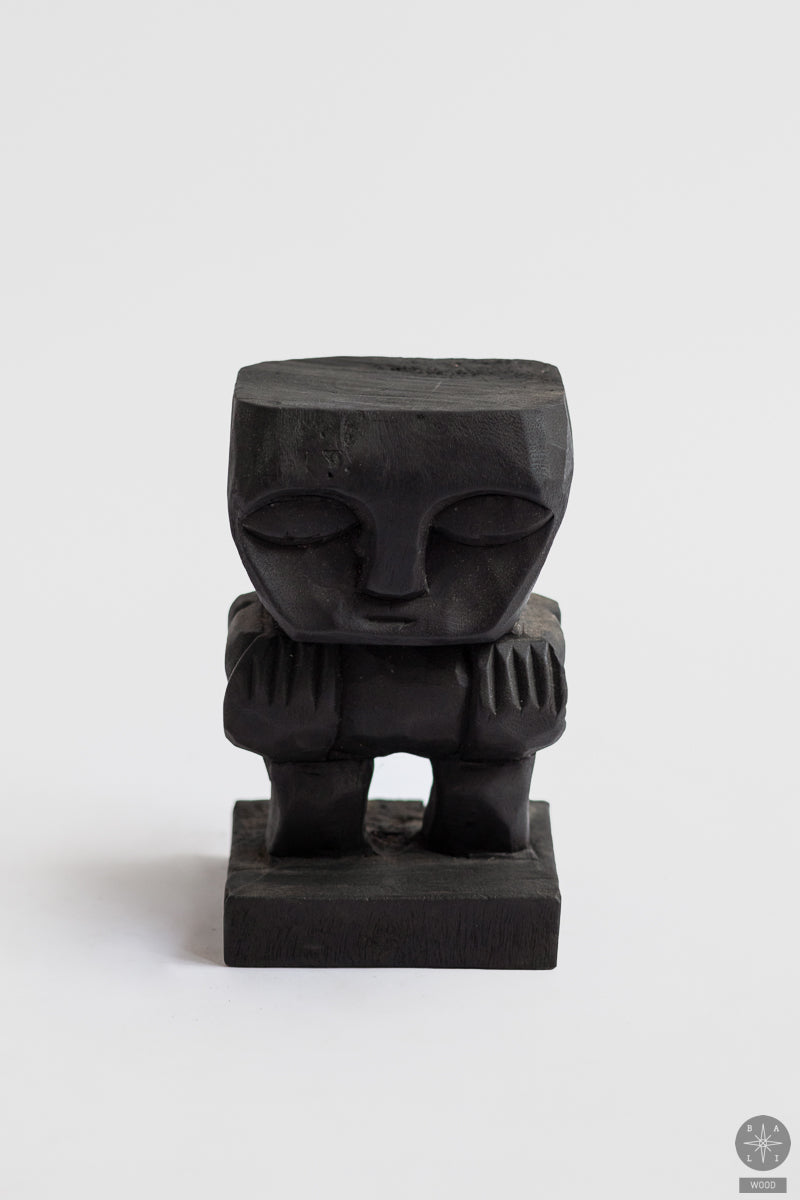 Primitive art statue