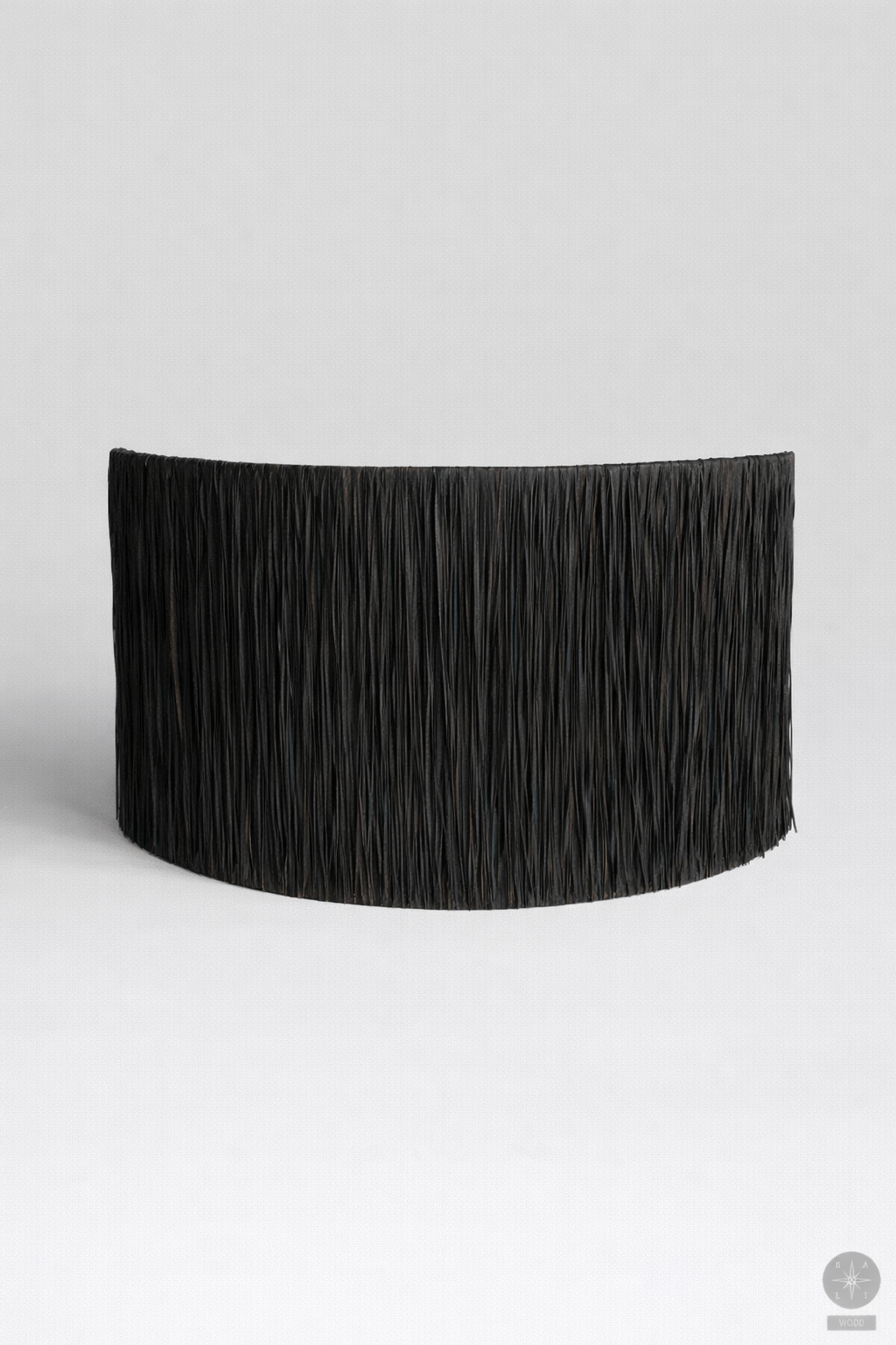 Raffia wall lamp shade