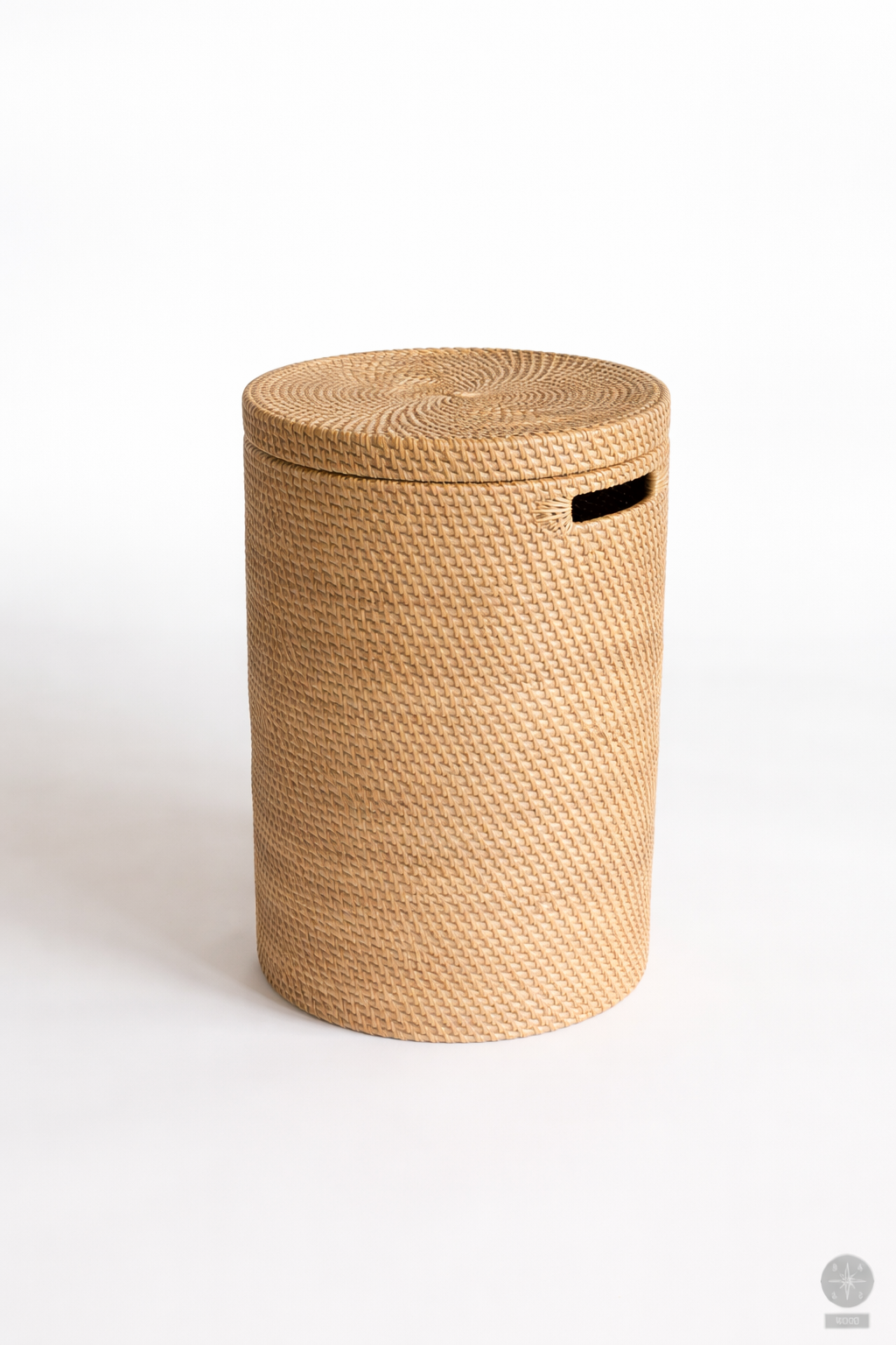 Rattan laundry basket
