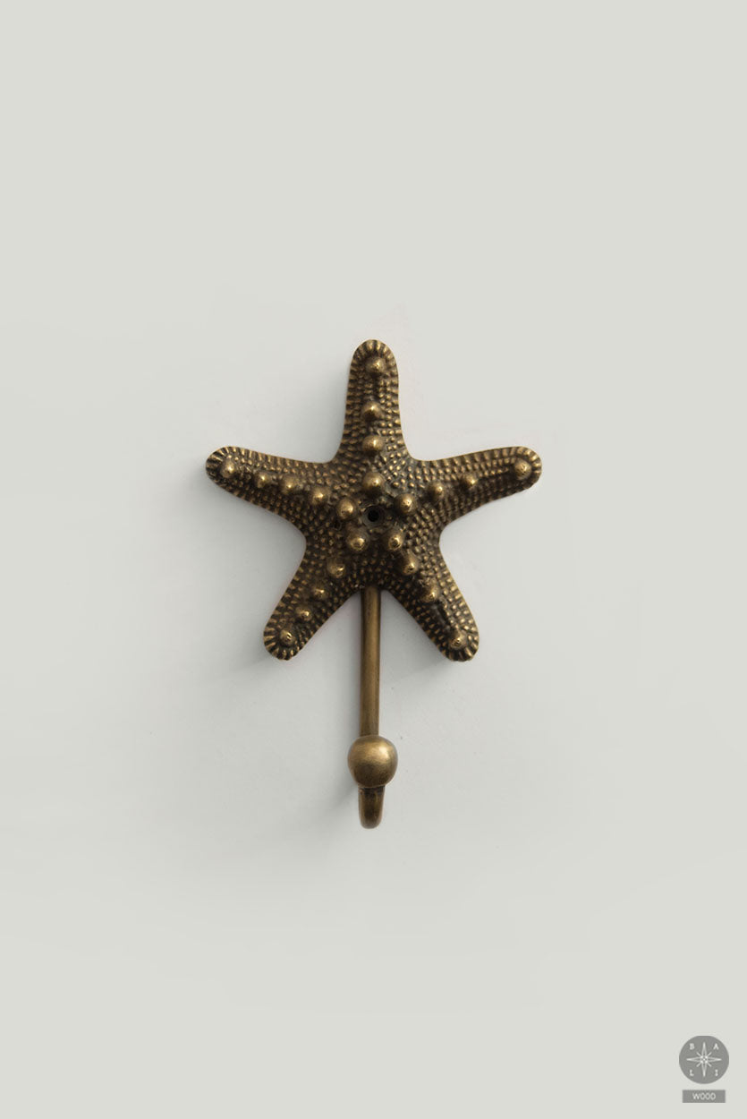 Starfish-shaped hook made of bronze