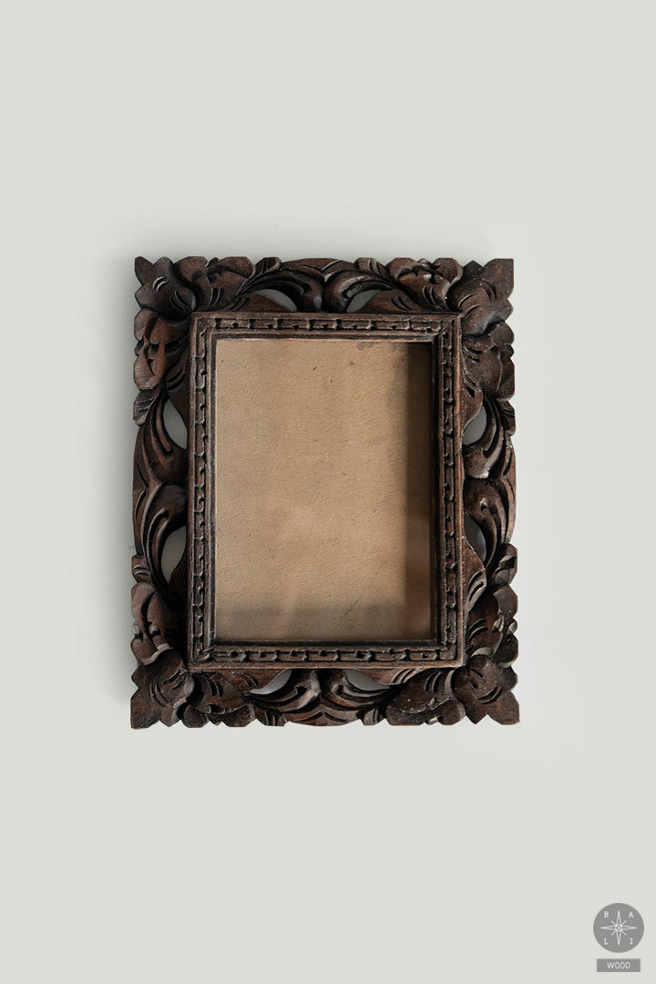 Wooden photo frame