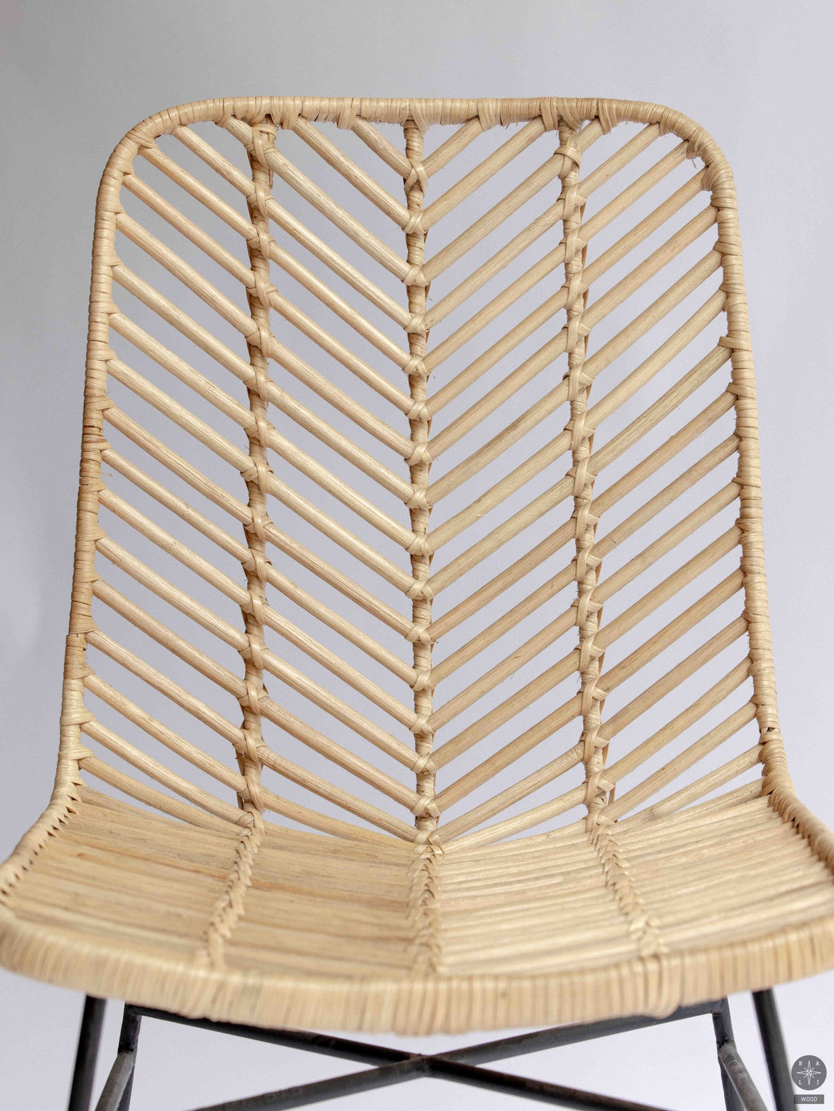 Natural rattan chair (Defective product)