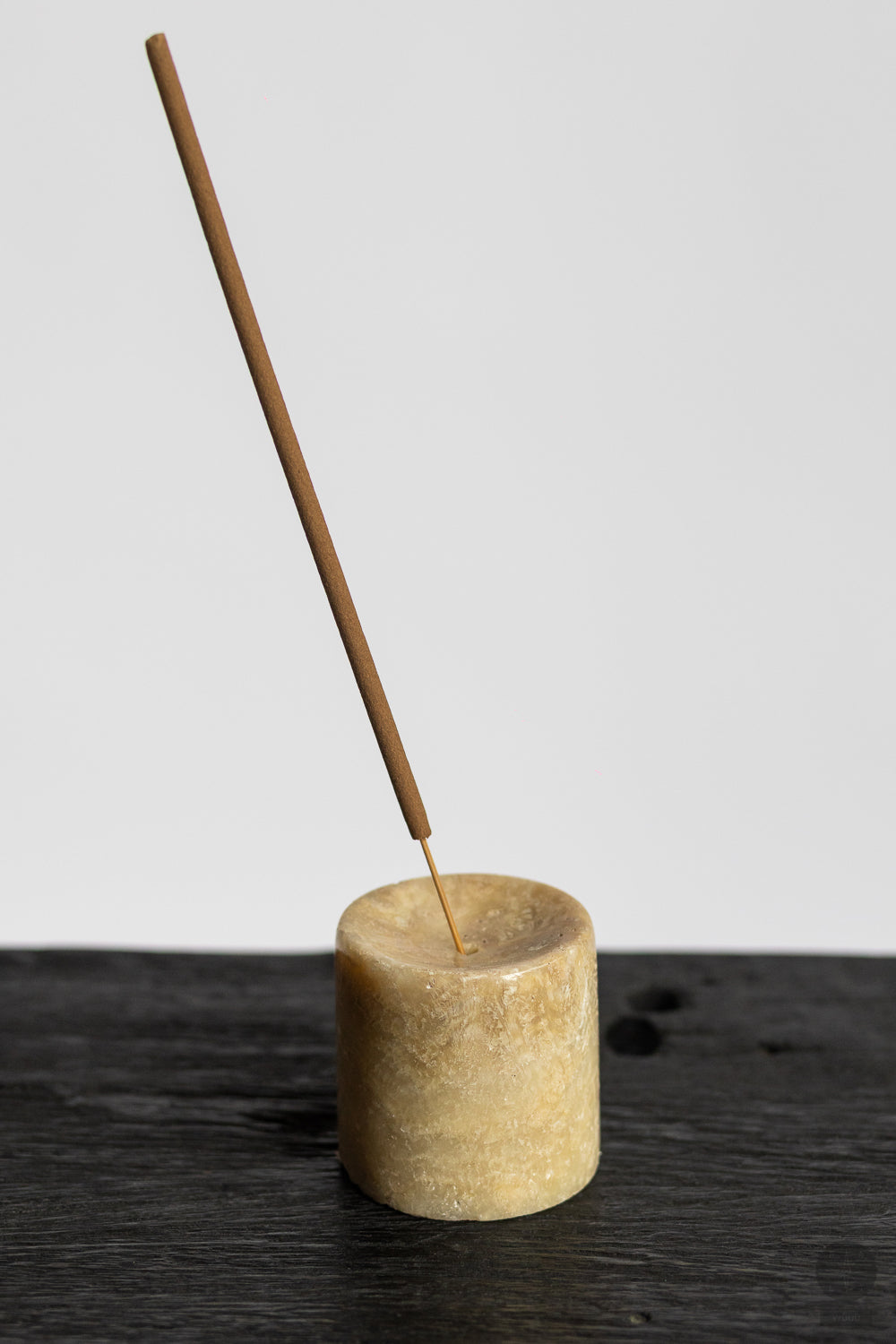 Onyx incense holder