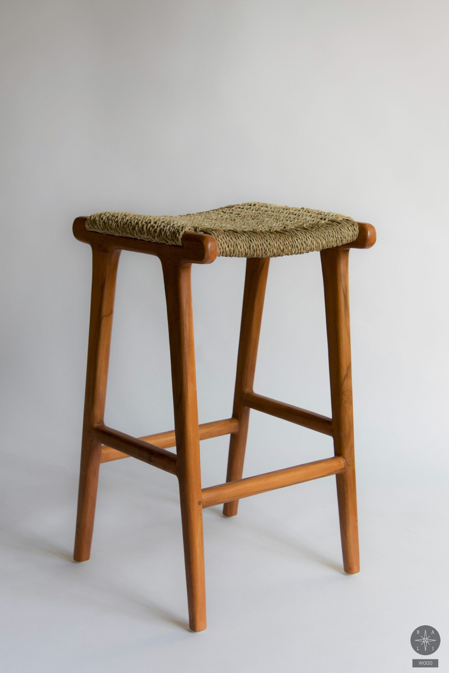 Teak wood and seagrass half-bar chair
