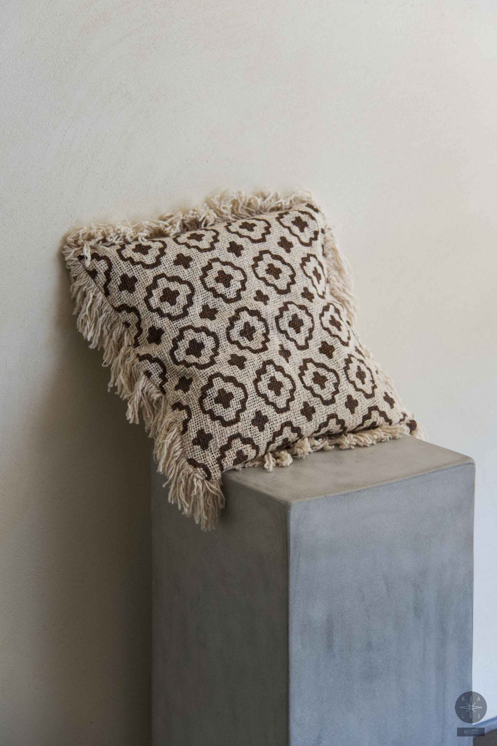 Natural cotton pillowcase