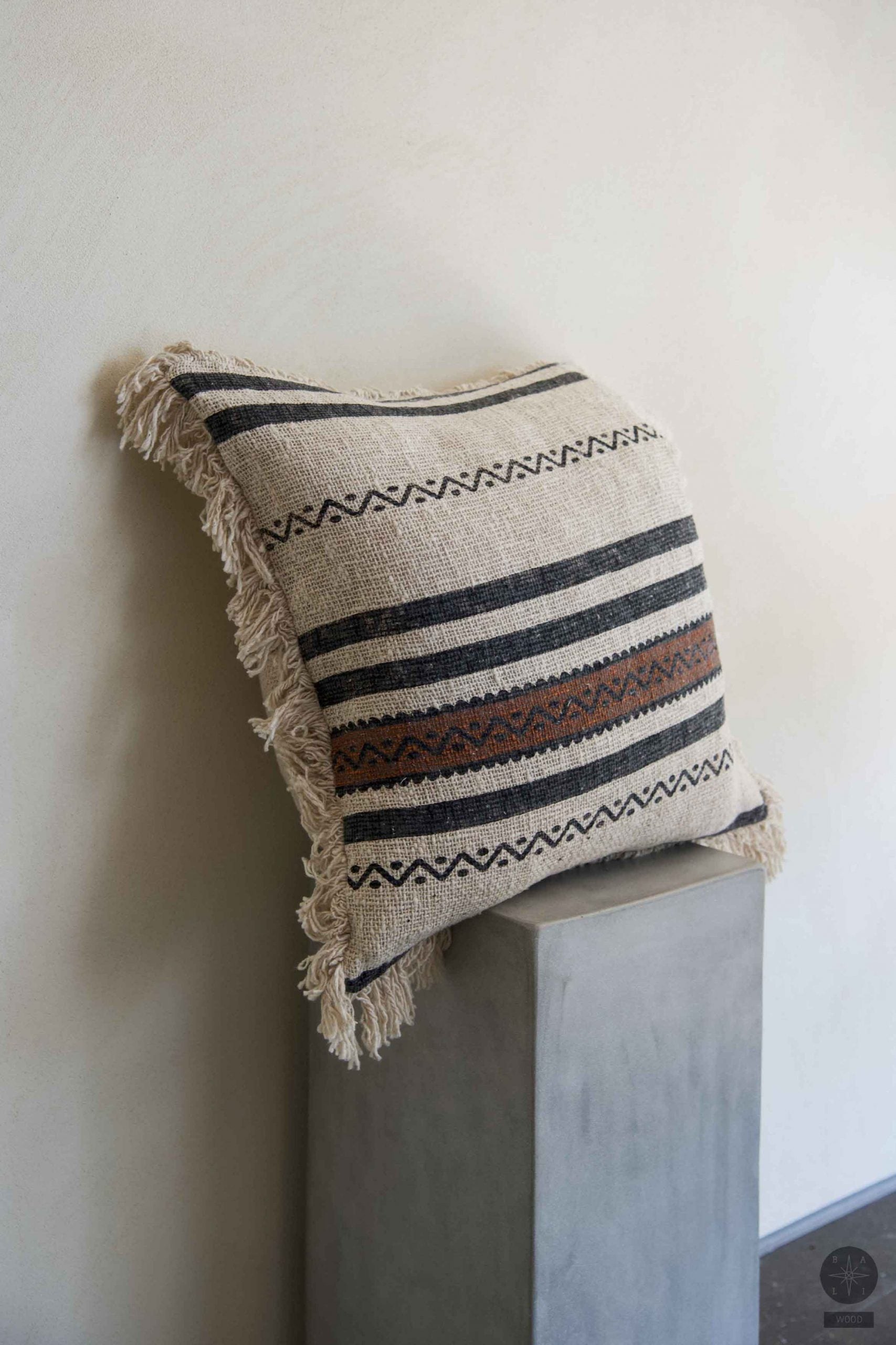 Natural cotton pillowcase