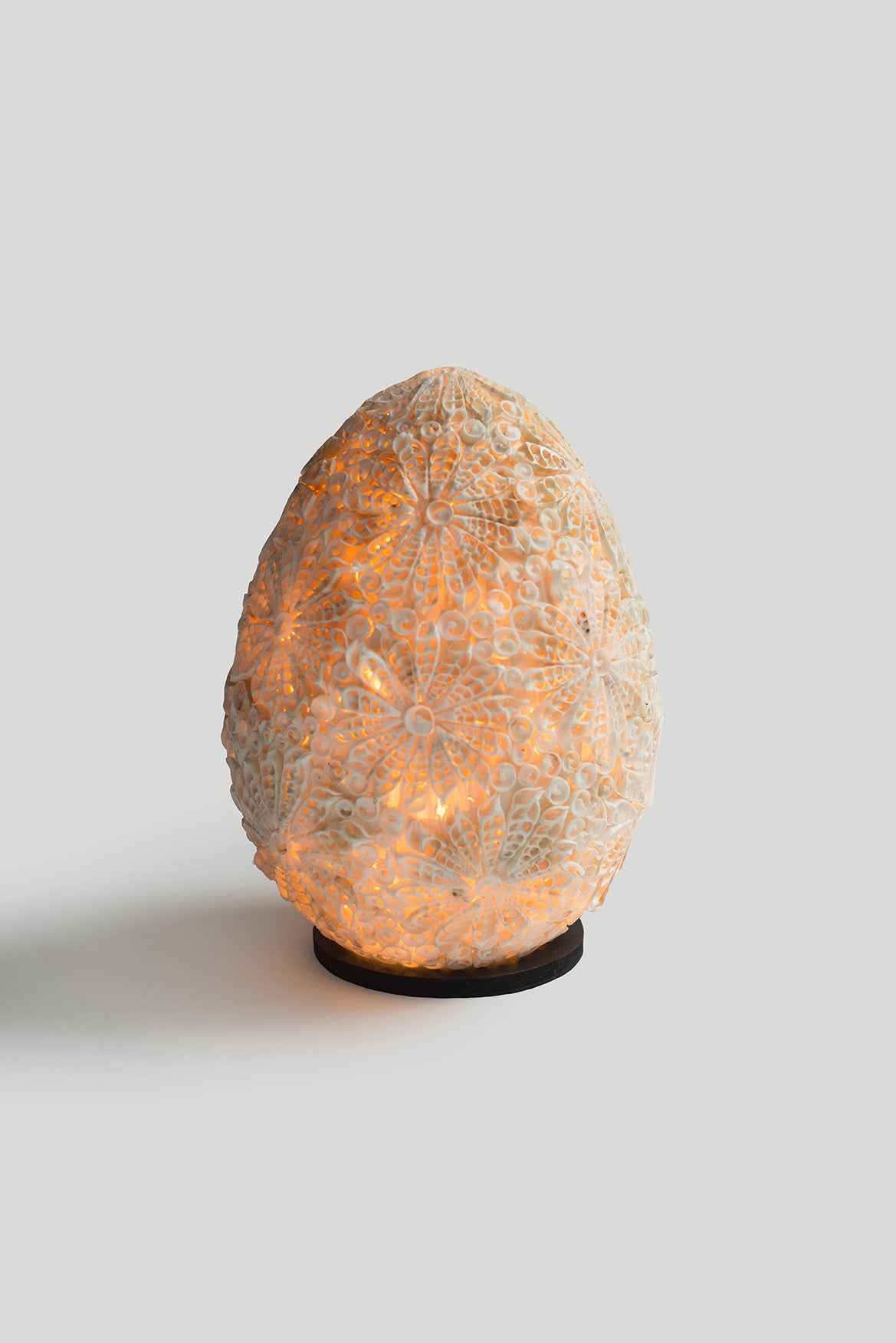 Table lamp made of light shells