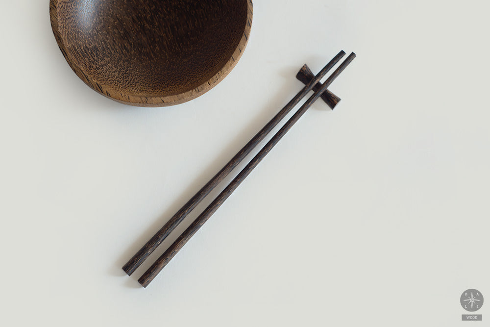 Chopsticks from palm wood