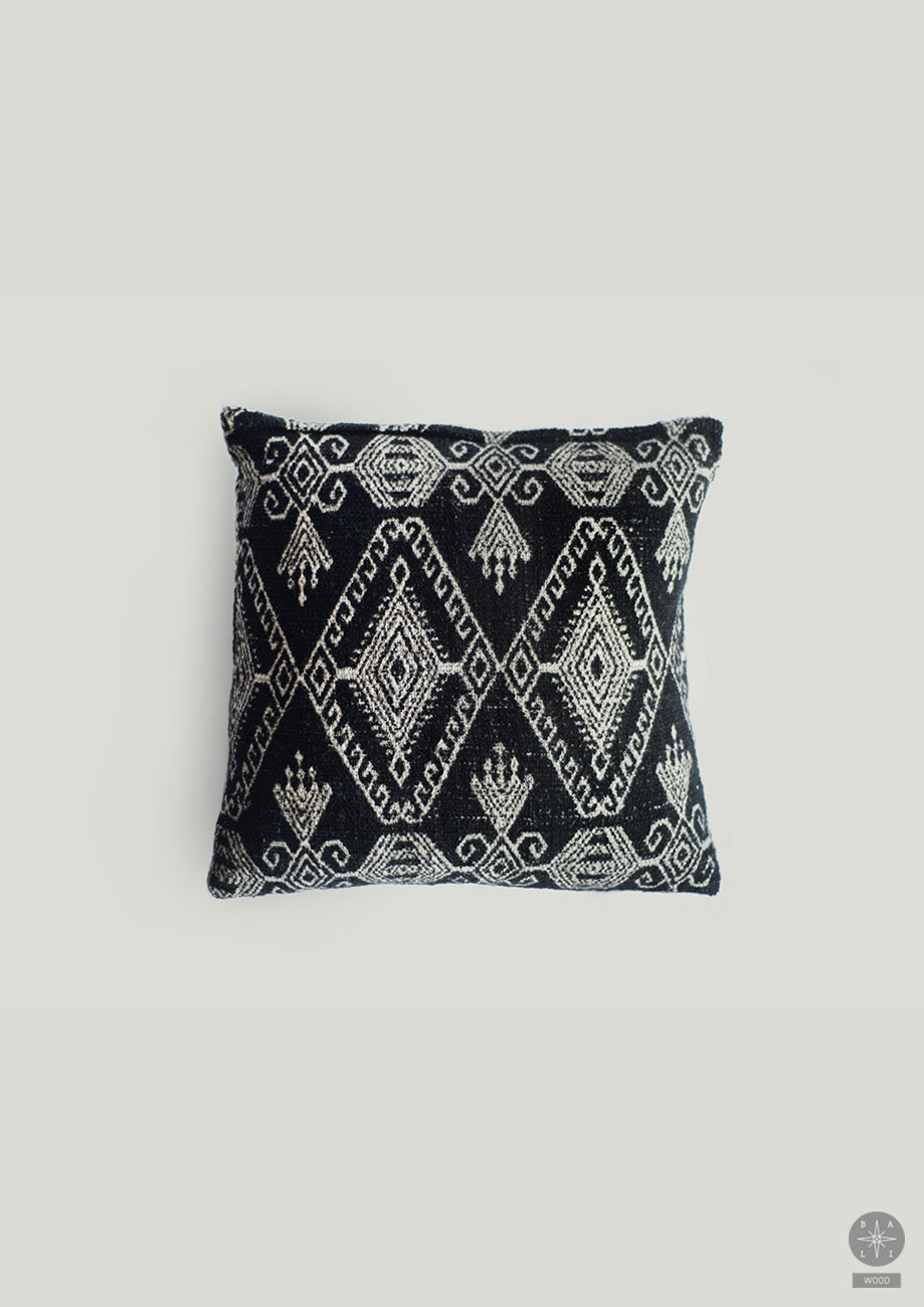 Decorative pillowcase