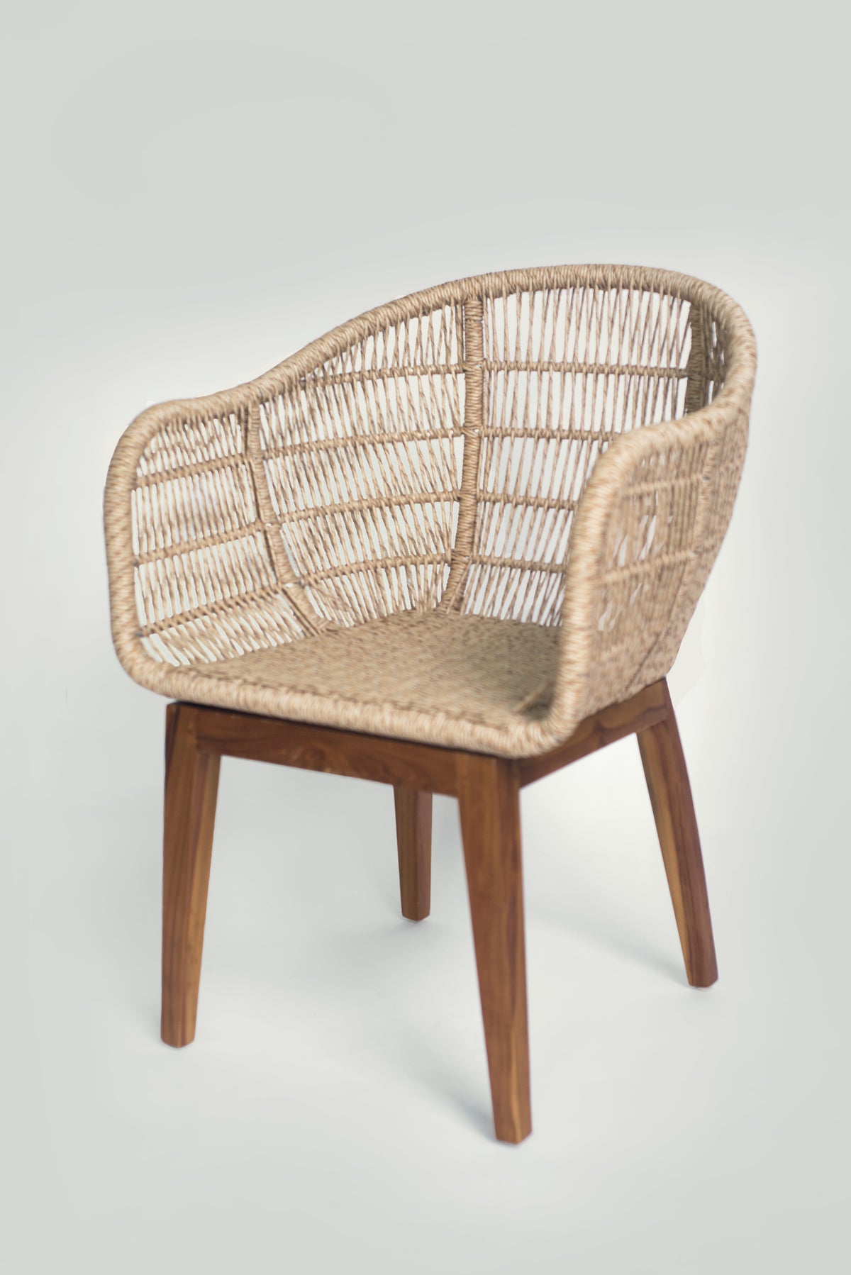 Armchair made of synthetic rattan and teakwood