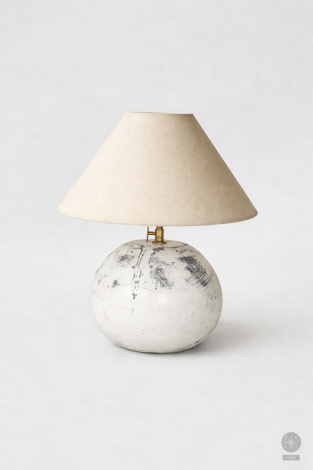 Table lamp
