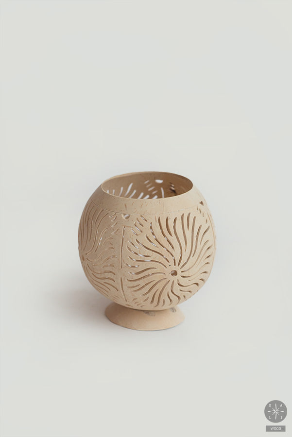 White coconut shell candle holder