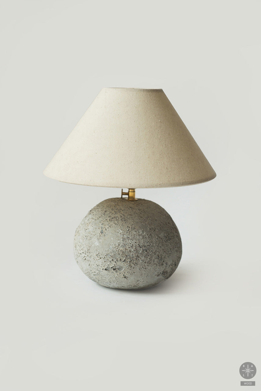 Concrete table lamp