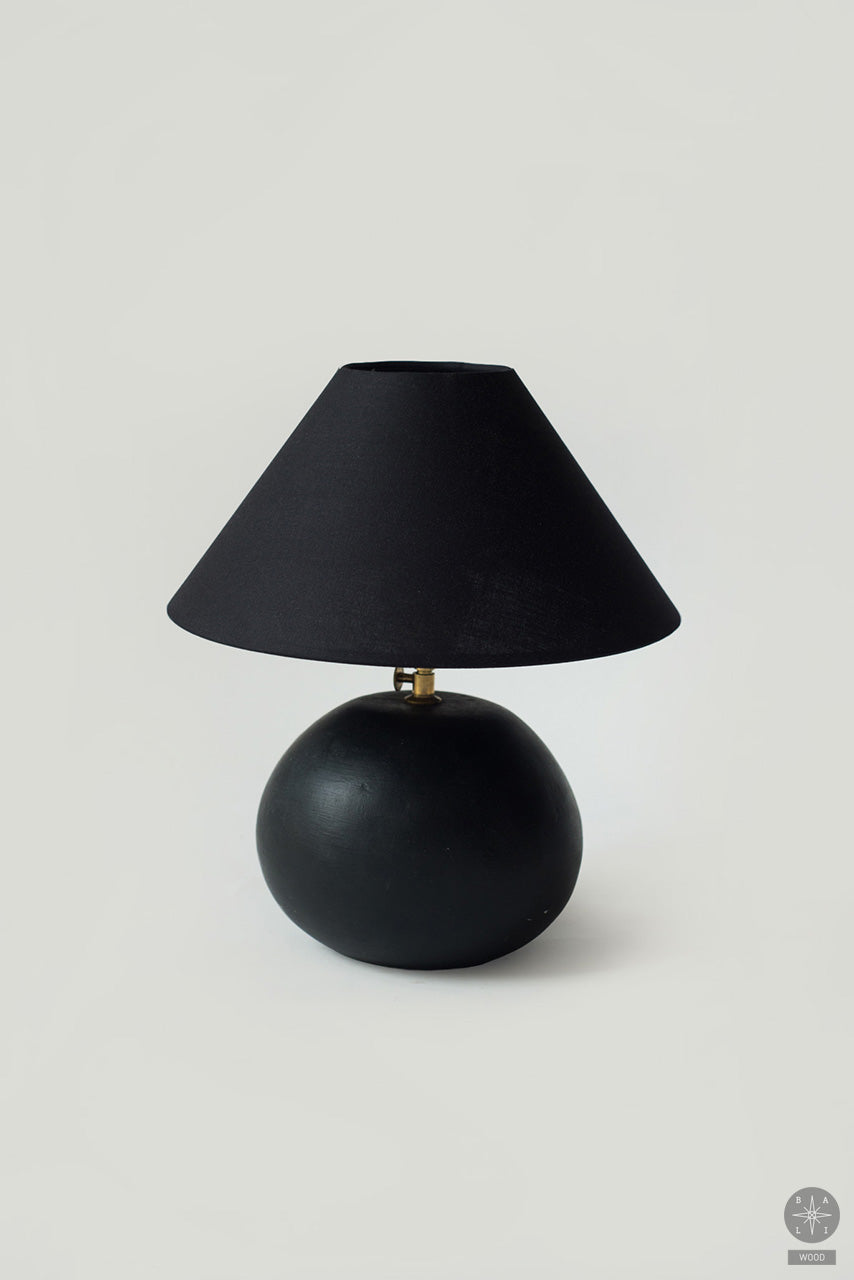 Concrete table lamp